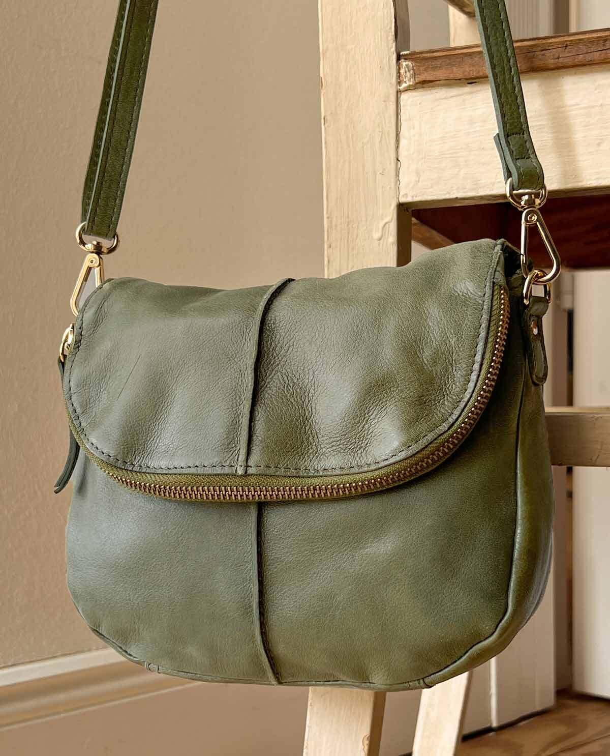 Leather shoulder bag Iselin at gusti leather