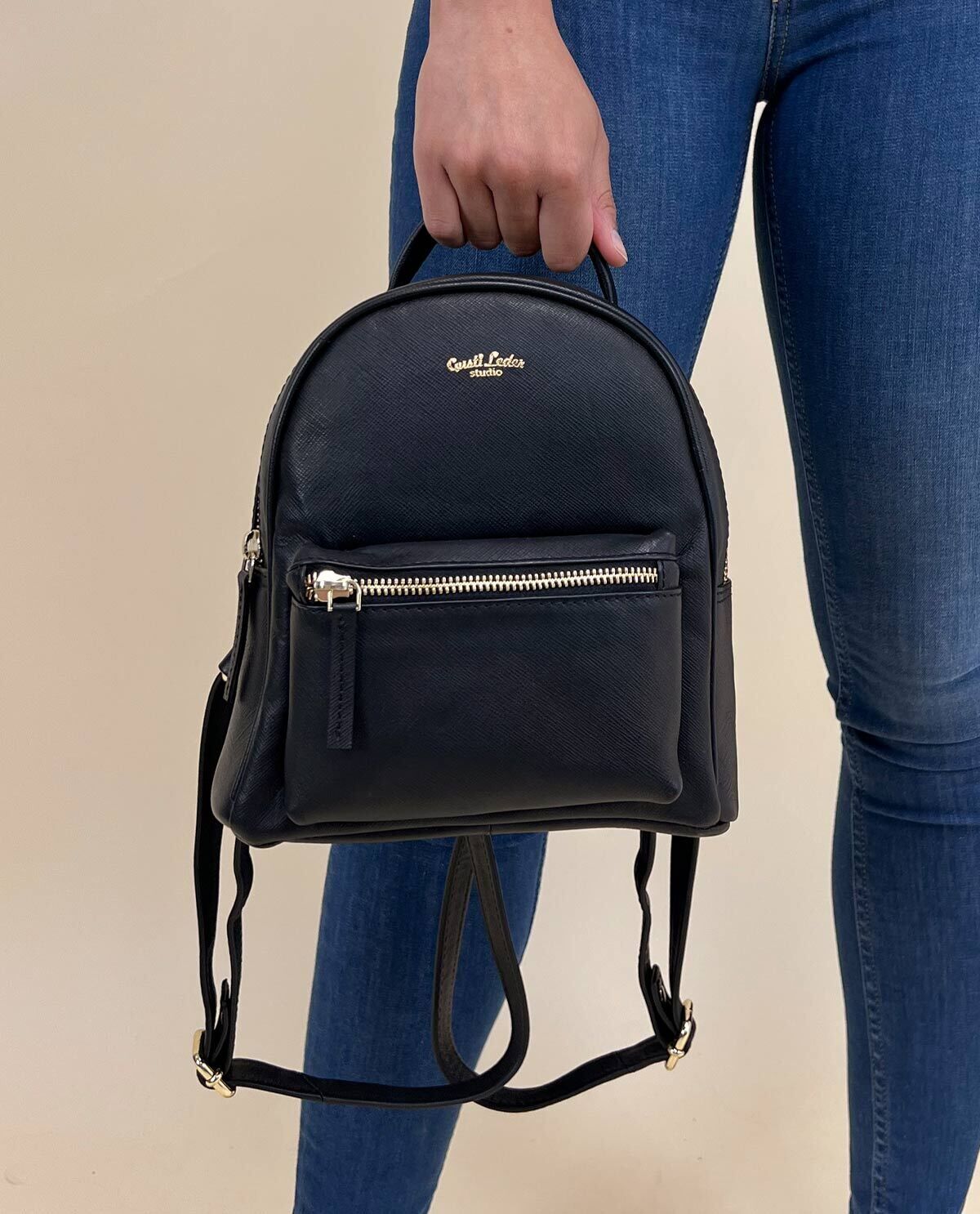 Leather mini backpack Wendy at gusti leather