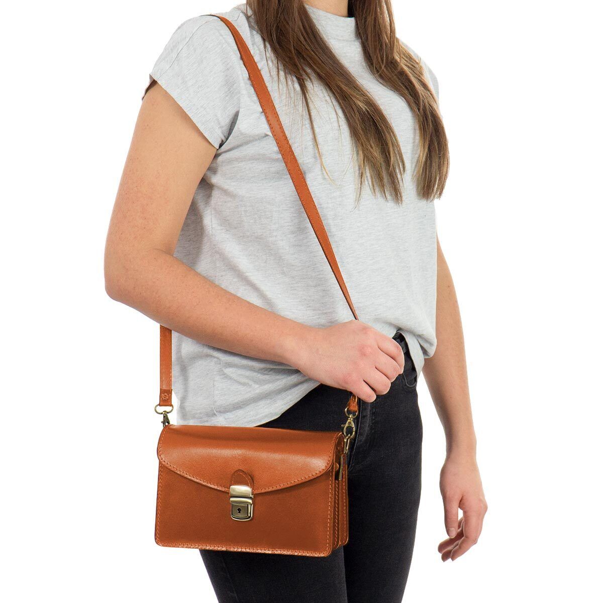 Outlet Handtasche - kleinere Lederfehler – anderer Schultergurt - ansonsten neu – siehe Video