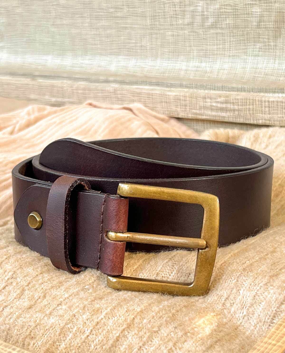 Ceinture classique en cuir marron Jori sur Gusti Cuir