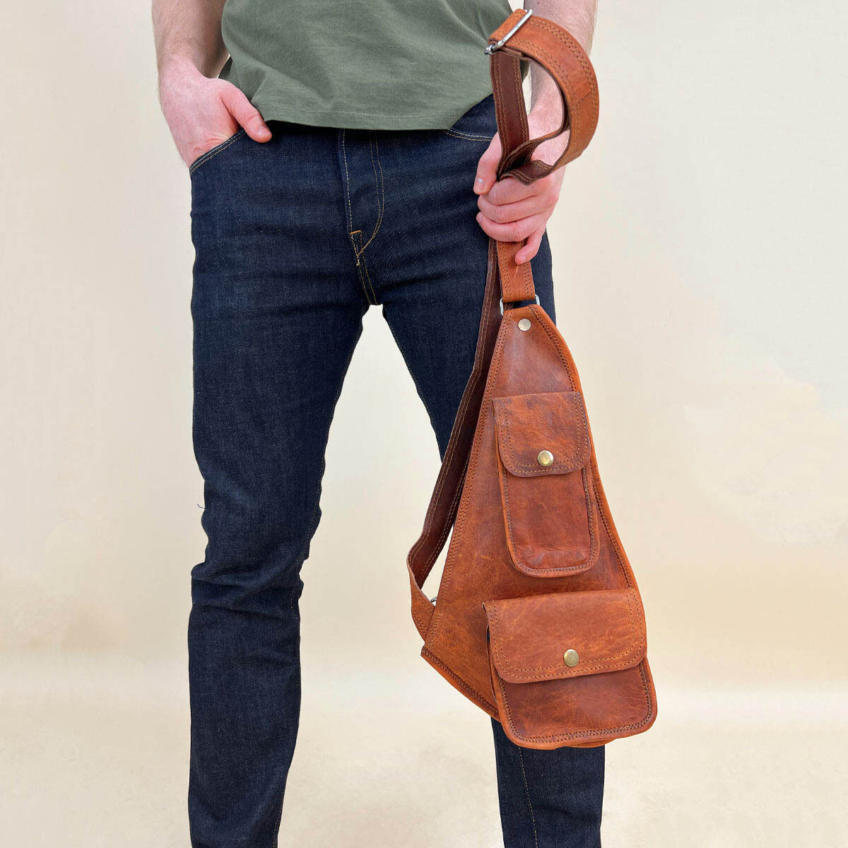 Outlet Slingpack