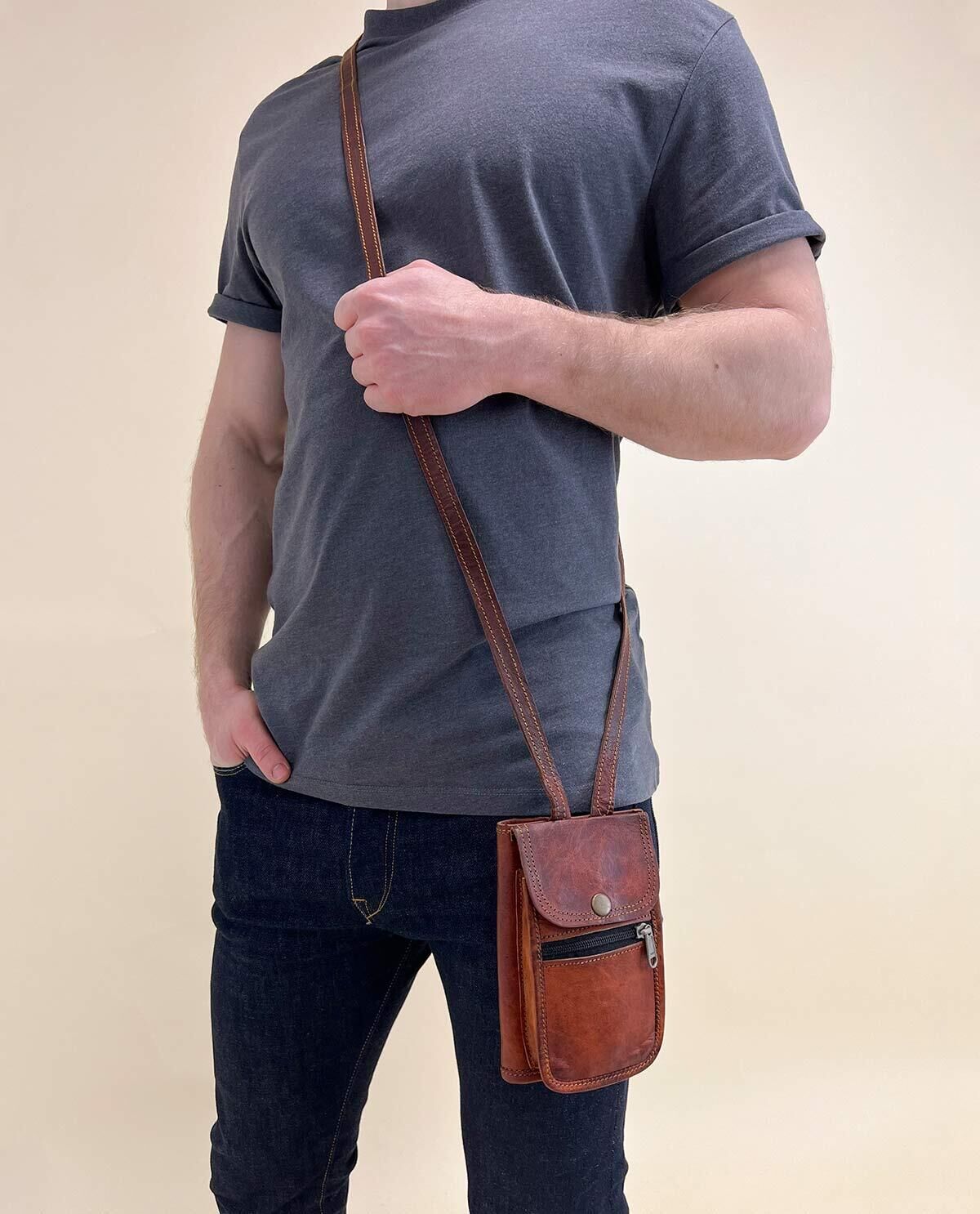 Ronny model