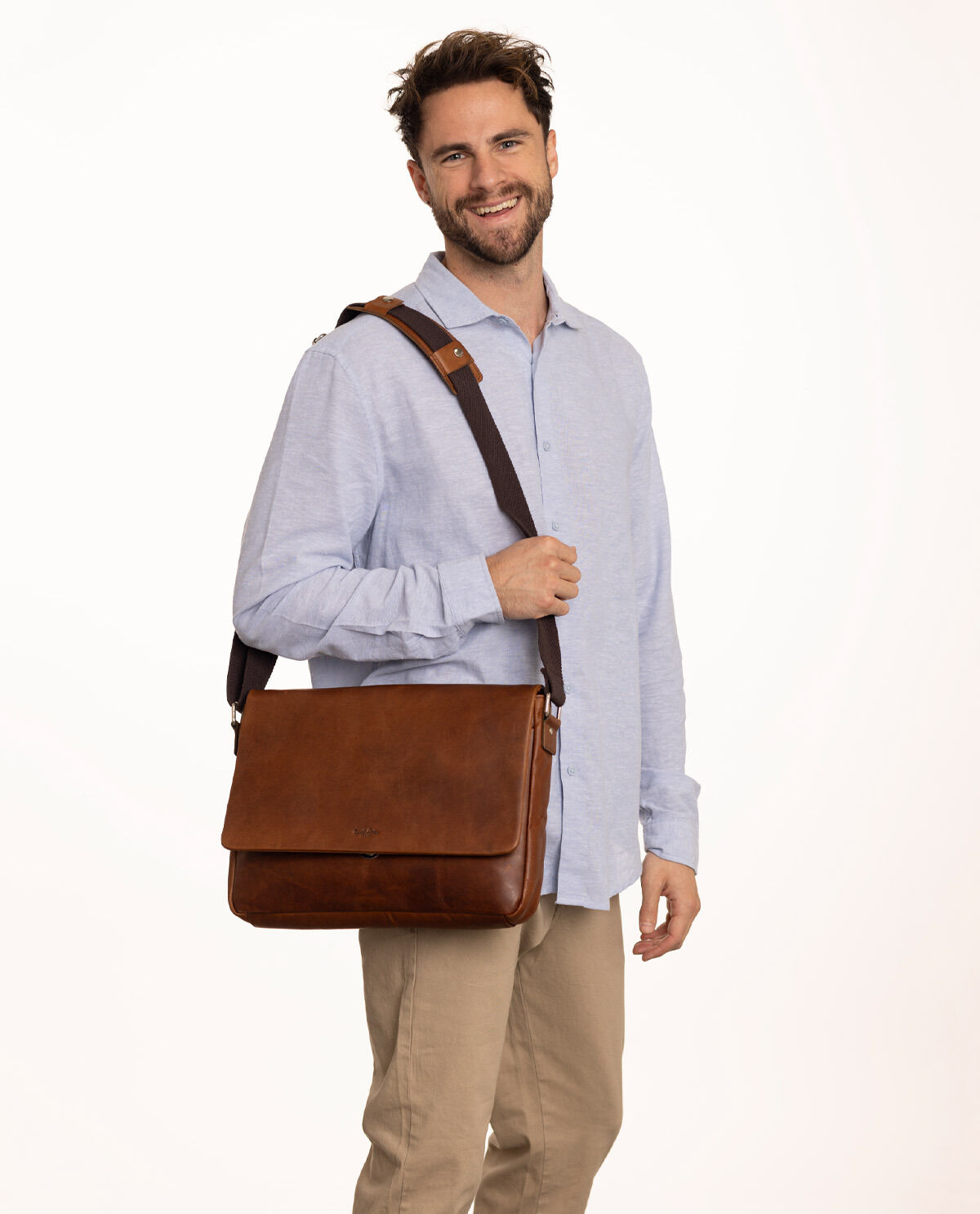 Theodore Vegetable tanned messenger bag laptop bag brown leather