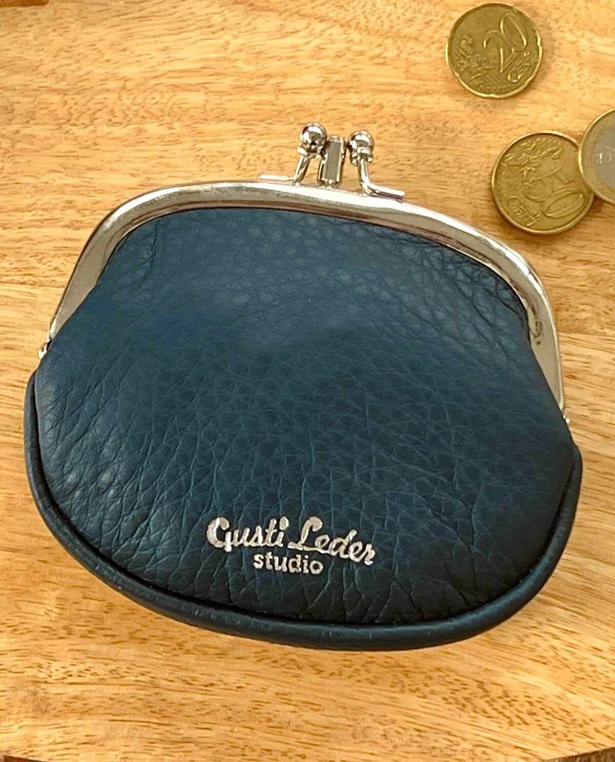 Leather purse Boo at gusti leather