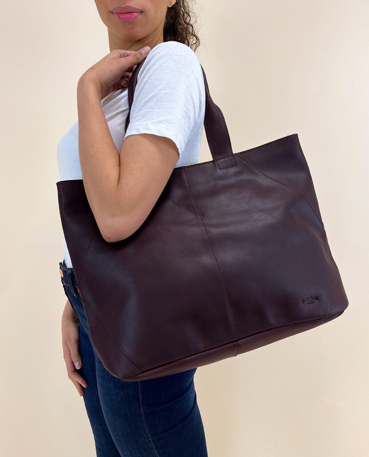 Handtasche Cecilia aus Leder bei Gusti Leder